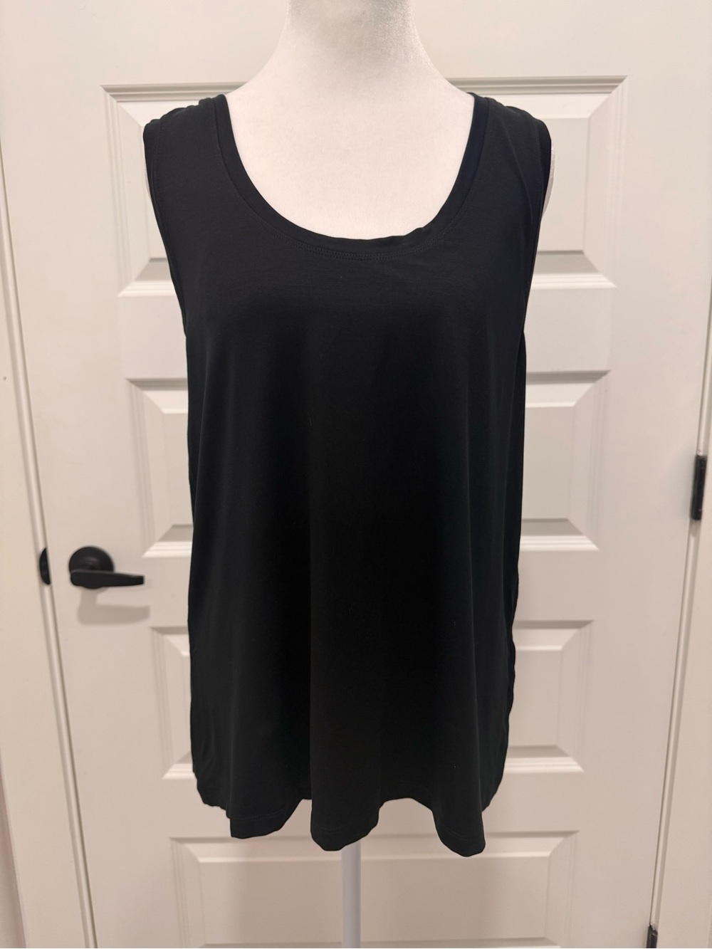 I.N.C. International Concepts Black Sleeveless Tank Top Large NWT